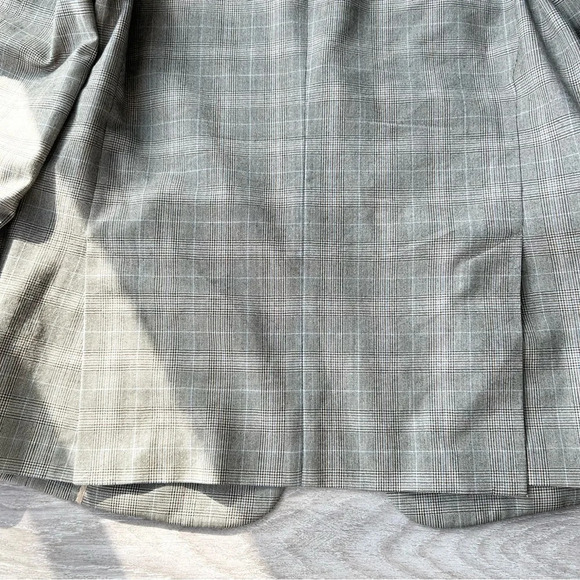 Michael Kors Pure Wool Plaid Sport Coat - Picture 10 of 15